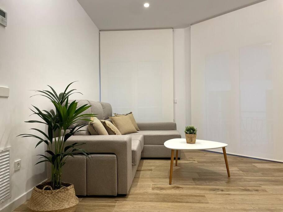 Apartamento Nuevo Centrico Frente Al Mar En Palamós Exterior foto