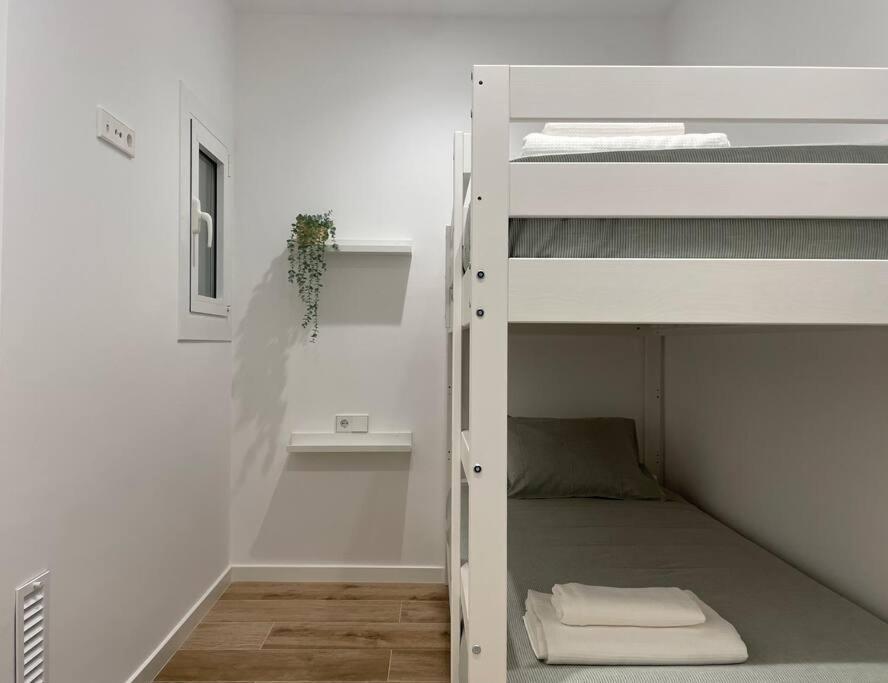Apartamento Nuevo Centrico Frente Al Mar En Palamós Exterior foto